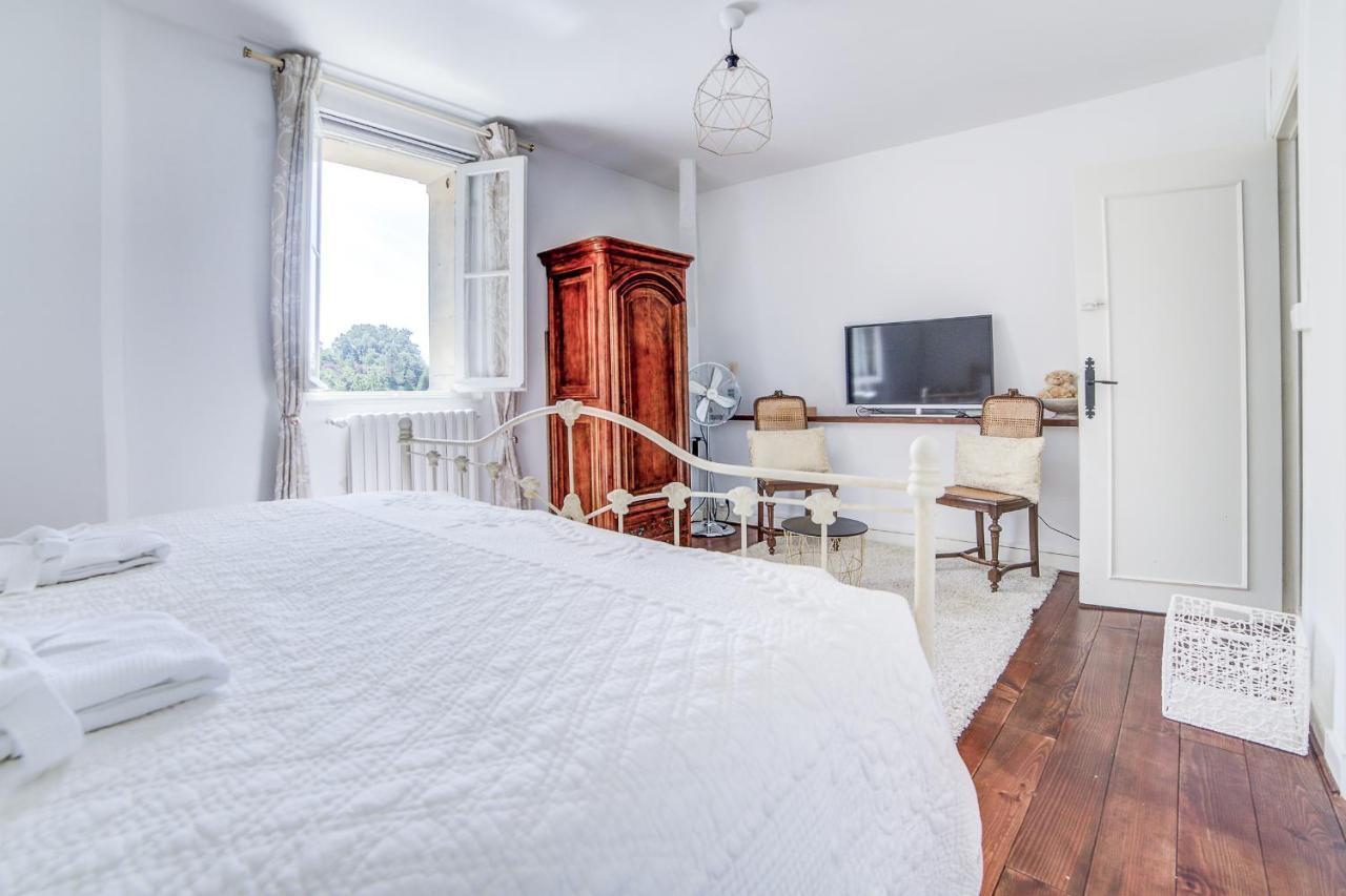 Manoir Le Coutureau Maisons D'Hotes Rouffignac-de-Sigoules Εξωτερικό φωτογραφία